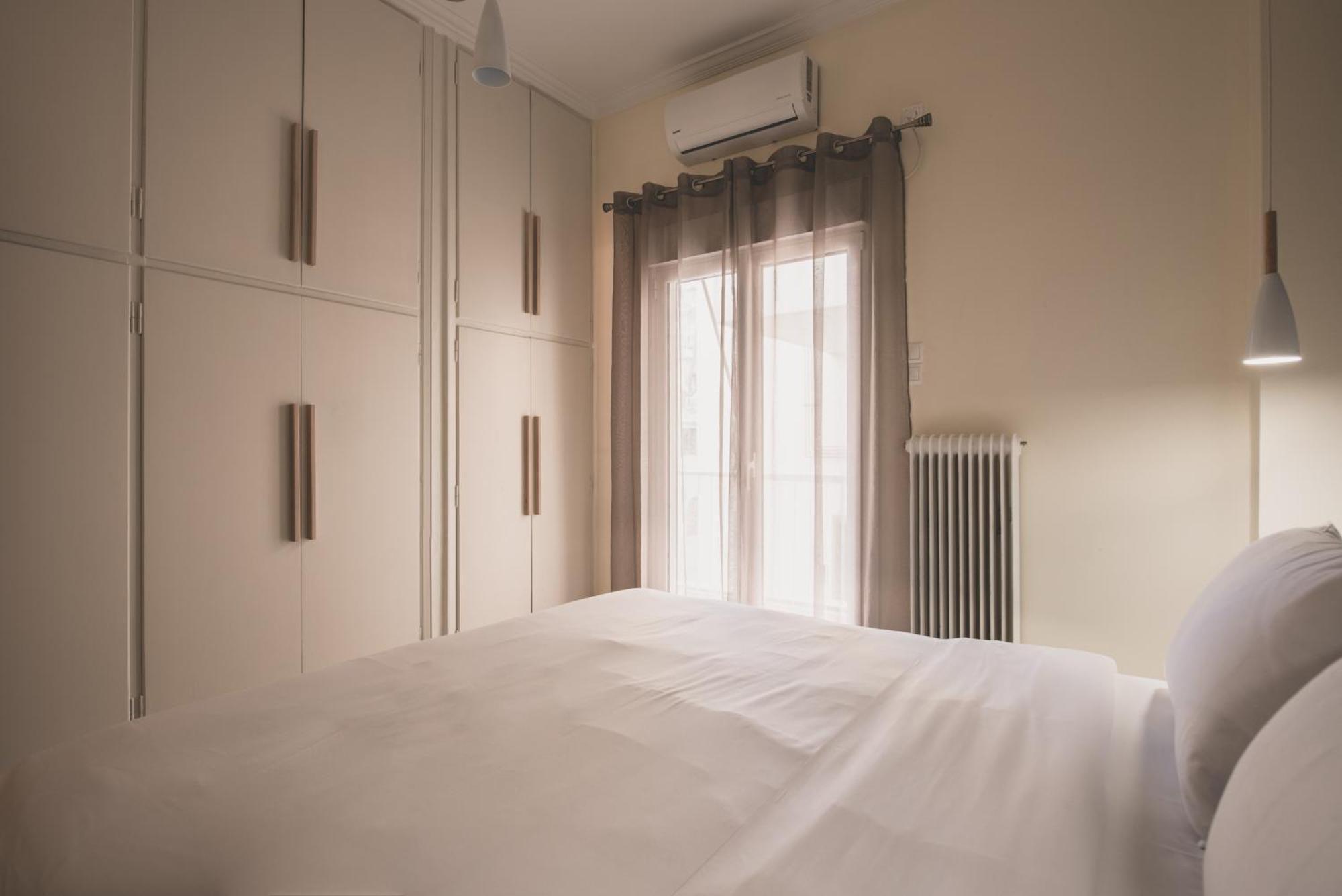 Luxury Flat In Historical Athens-Livingstone Opal Apartment Bagian luar foto