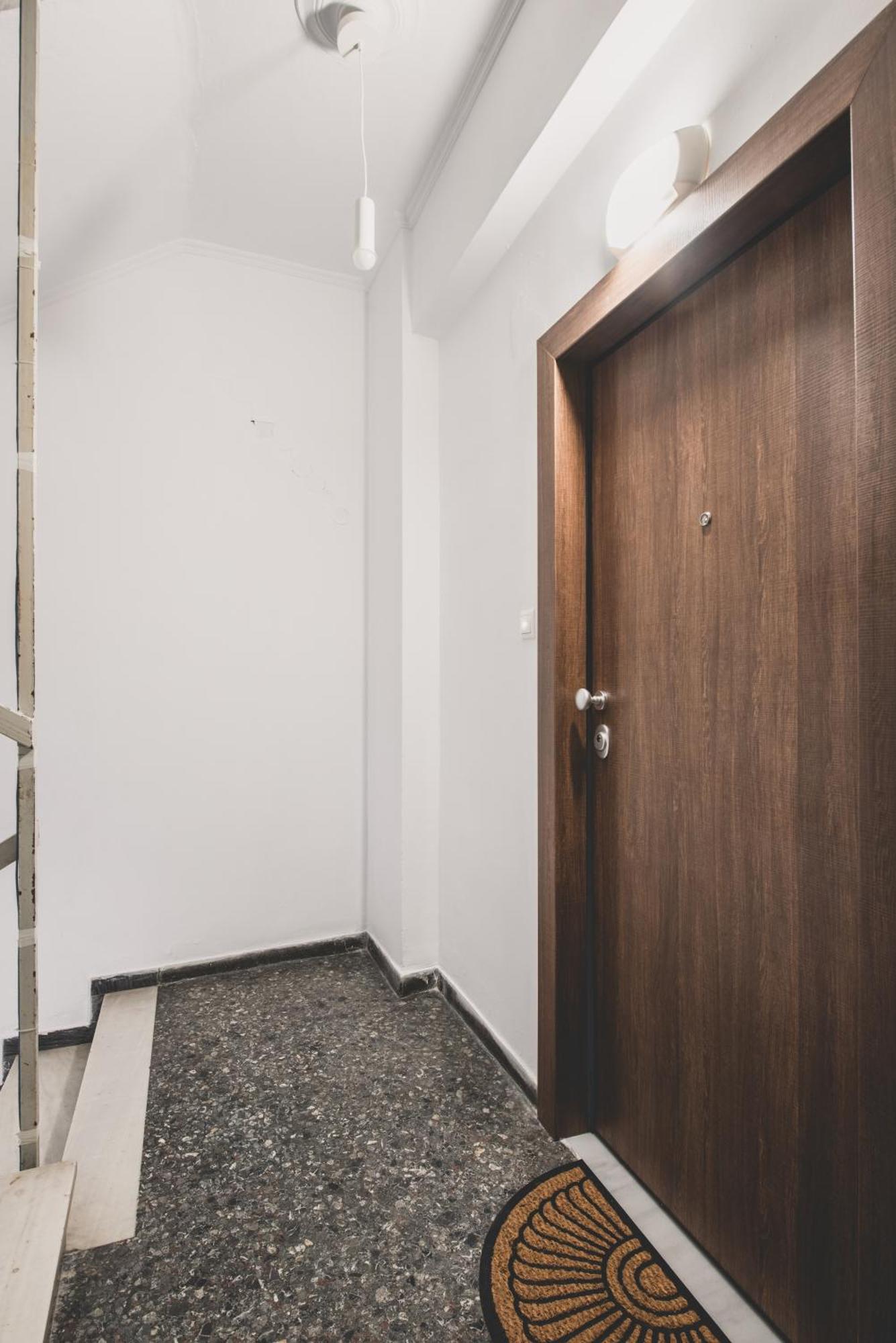 Luxury Flat In Historical Athens-Livingstone Opal Apartment Bagian luar foto